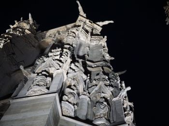 Tocht Stappen Parijs - Direction la tour St Jacques en nocturne - Photo