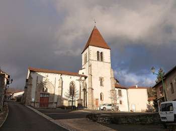Percorso A piedi Saint-Bonnet-le-Chastel - Le Pont du Roux - Photo