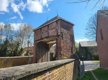 Trail Walking Geer - Geer 010425 - Photo