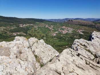 Trail Walking Solutré-Pouilly - SOLUTRÉ-Pouilly ... Grand site de la France.  - Photo