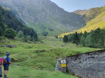 Randonnée Marche Bagnères-de-Bigorre - etg bleu-col de bareille-pic bizoutère-lac d'Ourec depuis le Chiroulet - Photo