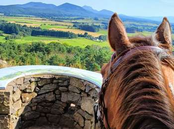 Percorso Equitazione Vitrac - Chevauchée en Combrailles - 4 jours - Photo