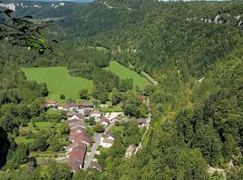 Trail Walking Châtel-de-Joux - Chatel de Joux tour plateau - Photo