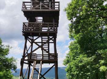 Percorso Marcia Trois-Ponts - Promenade vers la tour Leroux   - Photo