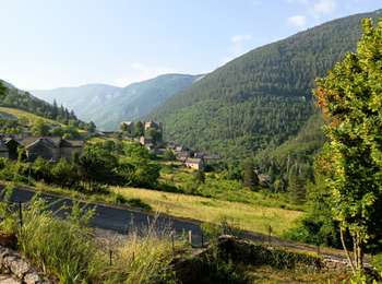Tour Motorrad Gorges du Tarn Causses - sainte Enimie Lac du Salagou - Photo