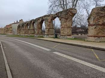 Excursión Senderismo Francheville - Aqueduc et fort du Bruissin (PR1) - Photo