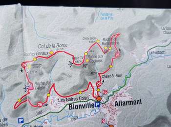 Tour Wandern Allarmont - Balades féeriques des roches  - Photo