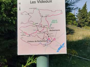 Percorso Marcia Meysse - Messe - pic chenavari  -chateau de rochemaure - Photo