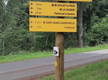 Percorso Marcia Saint-Genès-Champanelle - PUYS DE LASSOLAS ET DE LA VACHE - Photo