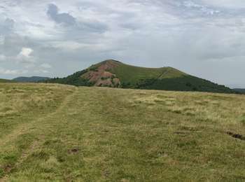 Percorso Mountainbike Saint-Genès-Champanelle - Autour des Puys VTTAE - Photo