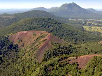 Percorso Marcia Saint-Genès-Champanelle - St_Genes_Vache_Mey_Mercoeur - Photo