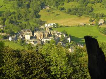 Percorso A piedi Le Falgoux - Le Roc du Merle - Photo