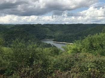 Percorso Marcia Larodde - Retenue du barrage de Bort les Orgues - Photo