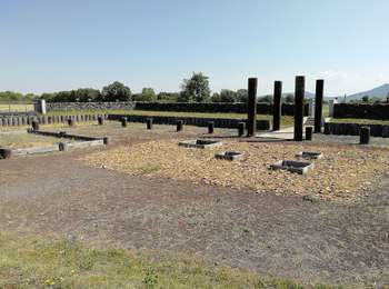 Percorso A piedi Veyre-Monton - Le Puy de Corent - Photo