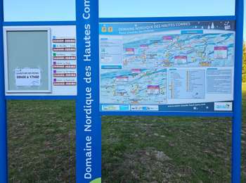 Trail Walking Les Moussières - moissiere - Photo