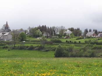 Percorso Marcia Saint-Victor-la-Rivière - St_Victor_Foret_Courbanges - Photo