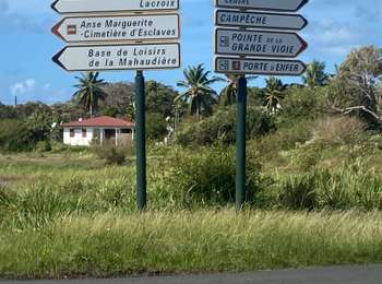 Percorso Sentiero Anse-Bertrand - Le mahaudiere - Photo