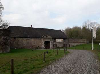Trail Walking Fleurus - SOLEILMONT. Dép. rue de l'Abbaye. Gilly - Photo