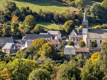 Percorso Marcia Saint-Bonnet-près-Orcival - St_Bonnet_Orcival_Sioule - Photo