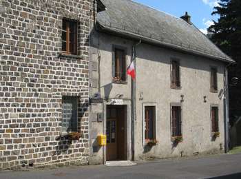 Percorso A piedi Compains - La Chapelle Saint-Gorgon - Photo
