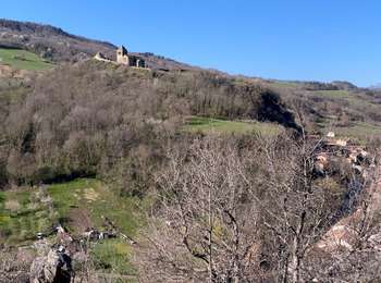 Percorso Mountainbike Coudes - GR Pays autour d'Issoire et de la couze pavin sur 2 jours 61 km - Photo