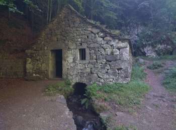 Percorso Bici ibrida Albepierre-Bredons - Chambeuil - Photo