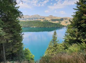 Percorso Marcia Besse-et-Saint-Anastaise - Le tour du Lac Pavin et montée au Puy Montchal - Photo