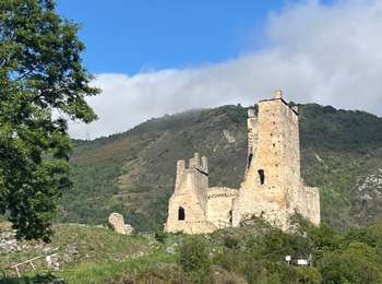 Tour Wandern Capoulet-et-Junac - Les Hameaux et le Château de Miglos - Photo