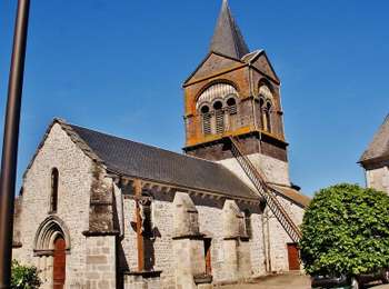 Percorso A piedi Condat-en-Combraille - Ruisseau du Tyx - Photo