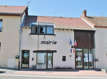 Percorso A piedi Villossanges - Croix de Milan - Photo