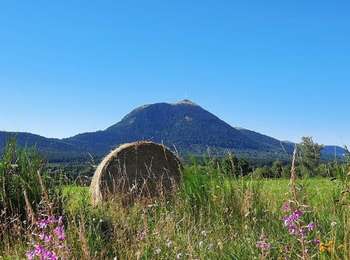Percorso Marcia Saint-Genès-Champanelle - Laschamps_Beaune_Chaud - Photo