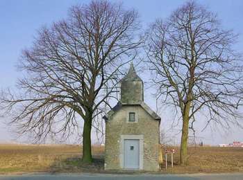 Trail On foot Faimes - Promenade des Chapelles - Photo
