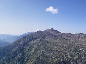 Trail On foot Valbondione - (SI D22S) Rifugio Antonio Curò - Rifugio Nani Tagliaferri al Passo di Venano - Photo