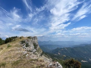 Randonnée Marche Le Castellard-Mélan - Col de Fontbelle Crête de Géruen - Photo