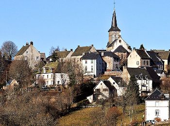 Tocht Stappen Saint-Sauves-d'Auvergne - St_Sauves_Dordogne_Volcans - Photo