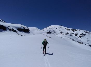Trail Touring skiing Huez - tentative col de la pyramide et tricotage vers les lacs - Photo