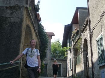 Tour Zu Fuß Varenna - Wikiloc - Sentiero del viandante: Varenna - Bellano part - Photo