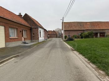 Tocht Stappen Camphin-en-Pévèle - Camphin en Peleve 11,6 km - Photo