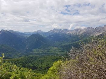 Percorso Marcia Château-Bernard - Le Pas de La Balme depuis le Col de l Arzelier  - Photo