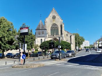 Tour Wandern Bourges - Bourges 18 la cathédrale  - Photo