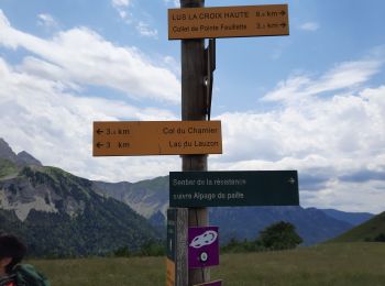Tour Wandern Lus-la-Croix-Haute - col du charnier et lac lauzet - Photo