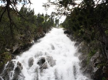 Tour Wandern Alt Àneu - J-1 Mirador del cascada Gerber depuis refuge Les Ares - Photo