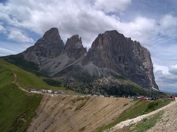 Trail On foot Canazei - Sentiero 