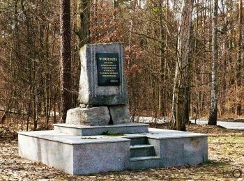 Tocht Te voet  - Szlak pamięci ofiar hitlerowskiego ludobójstwa - Photo