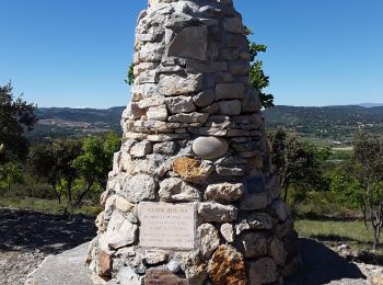 Trail Walking Corbières-en-Provence - Corbieres Trou du Loup - Photo