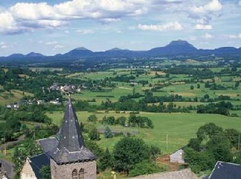 Trail Walking Saint-Pierre-Roche - St_Pierre_Roche_Villages - Photo