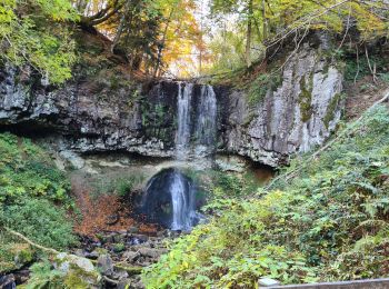 Tocht Stappen Murat-le-Quaire - Banne-cascade Trador-banned'ordanche - Photo