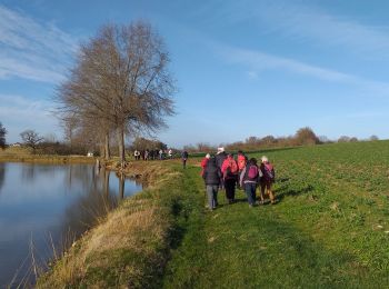 Tocht Stappen Pontiacq-Viellepinte - Pontiac RS - Photo