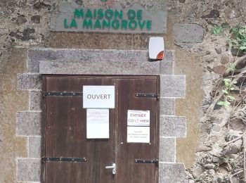 Tour Wandern Les Trois-Îlets - habitation vatable et ses plantations  - Photo