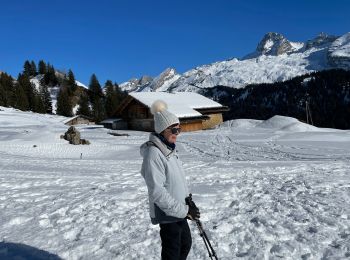 Excursión Raquetas de nieve Le Grand-Bornand - De la duche aux arcets et retour  - Photo